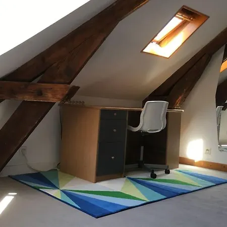 T4 Hyper Centre D' *